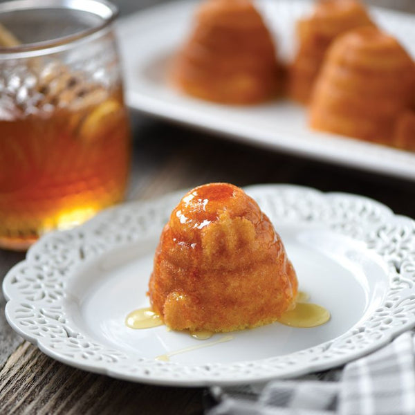 Beehive cakelet pan 2025